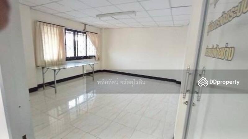 For Sale - HomeOffice 4-story office building for sale, 4 units, prime location near Maya, 10 office rooms., Chiang Mai