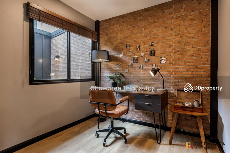 For Sale - Newly Renovated Modern Loft House, Lat Phrao 93 - Fully Furnished, Bangkok