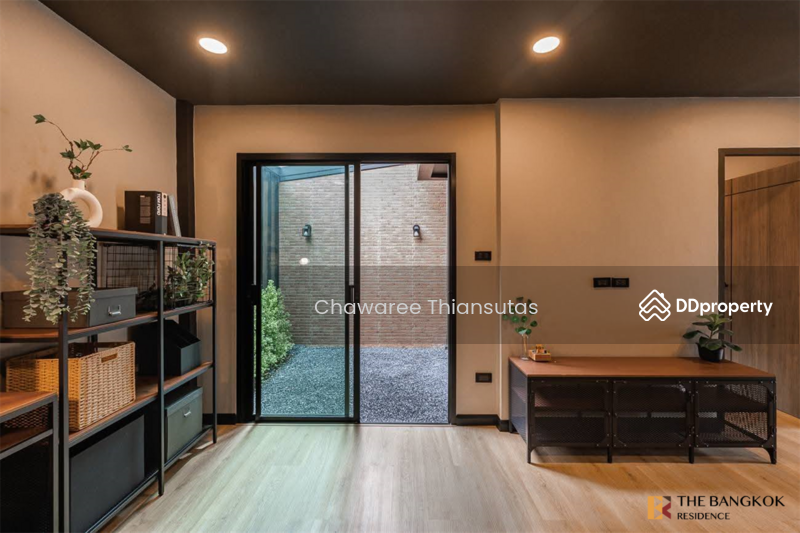 For Sale - Newly Renovated Modern Loft House, Lat Phrao 93 - Fully Furnished, Bangkok