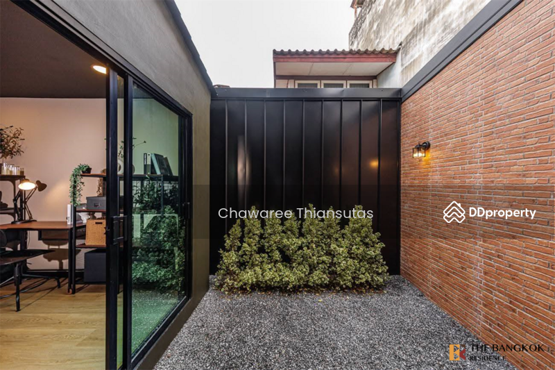 For Sale - Newly Renovated Modern Loft House, Lat Phrao 93 - Fully Furnished, Bangkok