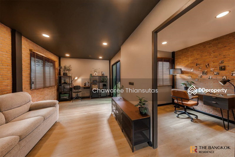For Sale - Newly Renovated Modern Loft House, Lat Phrao 93 - Fully Furnished, Bangkok