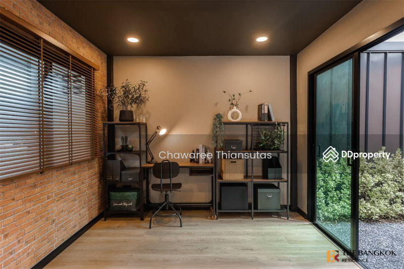 For Sale - Newly Renovated Modern Loft House, Lat Phrao 93 - Fully Furnished, Bangkok