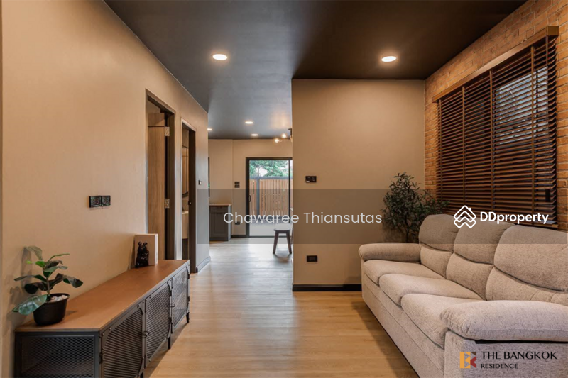 For Sale - Newly Renovated Modern Loft House, Lat Phrao 93 - Fully Furnished, Bangkok