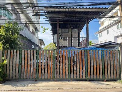 ขาย - ขายที่ดิน ตรงข้ามตลาดทุ่งครุ 368 ตรว. ติดถนนซอยประชาอุทิศ54 ทะลุซอย52 ได้ ., กรุงเทพ