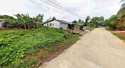 ขาย - ที่ดินถมแล้ว ถูกมาก ใกล้ถนนใหญ่ 60 เมตร อยู่หลังธนาคารธกส เข้าข้างซอยธนาคาร, นครศรีธรรมราช