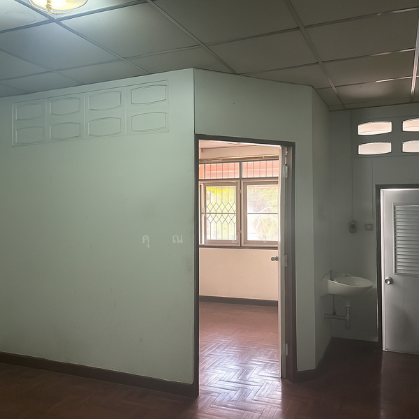 ทาวน์เฮ้าส์ หมู่บ้านโสสุนคร 2 (ชินเขต 2/10) ซ.งามวงศ์วาน 47 ในยุคที่ราคาที่อยู่อาศัยในกรุงเทพฯ, Bangkok, งามวงศ์วาน 47, Thung Song Hong, Lak Si, Bangkok, 2 Bedrooms, 96 sqm, Townhouse For Sale, by คุณเฮง, 60168215 - DDproperty.com