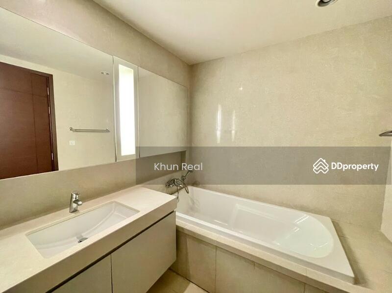 ขาย - Quattro by Sansiri : ควอทโทร บาย แสนสิริ, กรุงเทพ