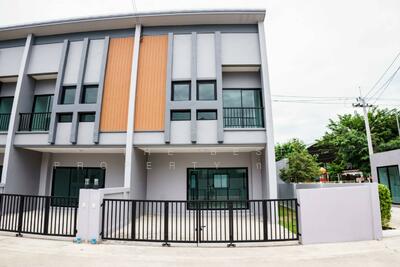 ขาย - ชิชากร (กาญจนาภิเษก) : CHICHAKORN, นนทบุรี