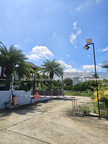 For Sale - For sale: corner townhouse, Tawanchai Village, Khlong Hae area, 3 bedrooms, 47 sq m,, Songkhla