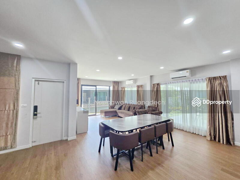 For Rent - CENTRO Donmueang-Chaengwattana, Pathum Thani