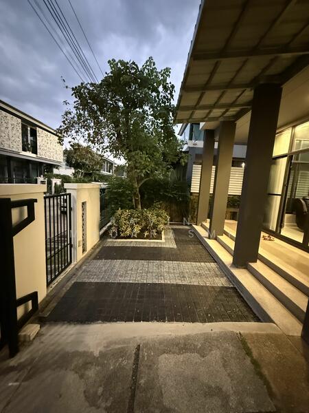 Setthasiri Pattanakarn, Bangkok, Phatthanakan-Onnut Road (New Cut), Prawet, Prawet, Bangkok, 4 Bedrooms, 250 sqm, Single Detached House For Rent, by Ravin Madarasmi, 60168665 - DDproperty.com