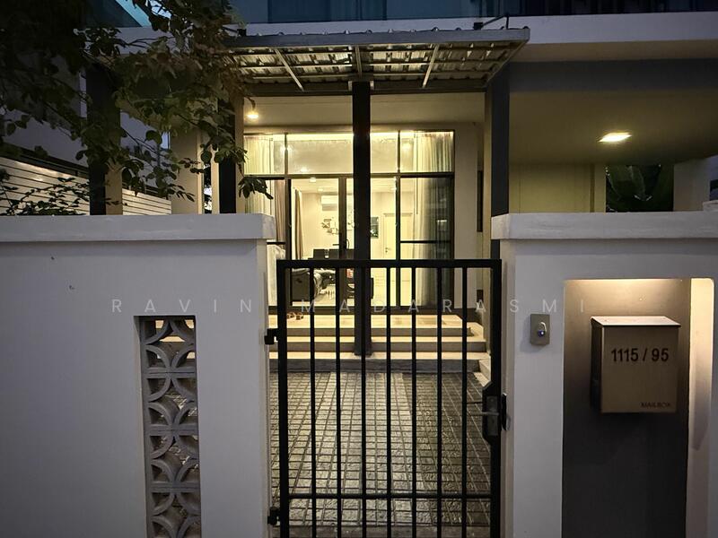 Setthasiri Pattanakarn, Bangkok, Phatthanakan-Onnut Road (New Cut), Prawet, Prawet, Bangkok, 4 Bedrooms, 250 sqm, Single Detached House For Rent, by Ravin Madarasmi, 60168665 - DDproperty.com