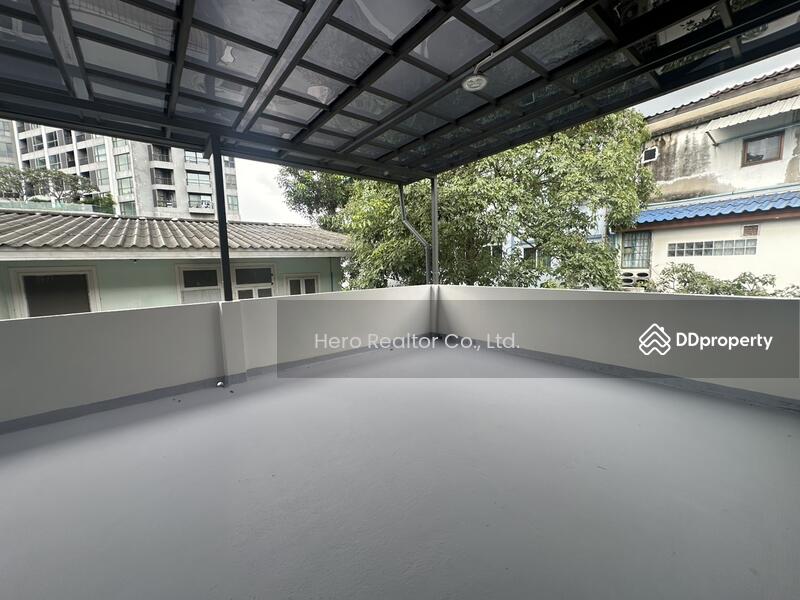 For Rent - For Rent Home Office Sukhumvit BTS Phra Khanong Klong Toei BRE1243, Bangkok