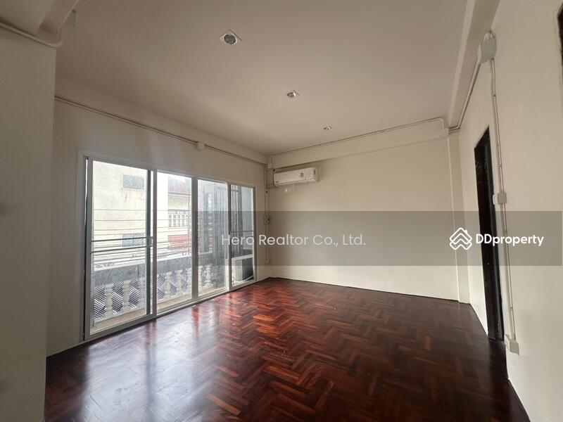 For Rent - For Rent Home Office Sukhumvit BTS Phra Khanong Klong Toei BRE1243, Bangkok