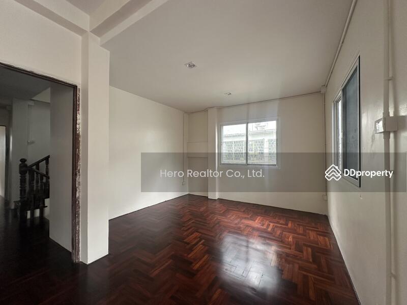 For Rent - For Rent Home Office Sukhumvit BTS Phra Khanong Klong Toei BRE1243, Bangkok