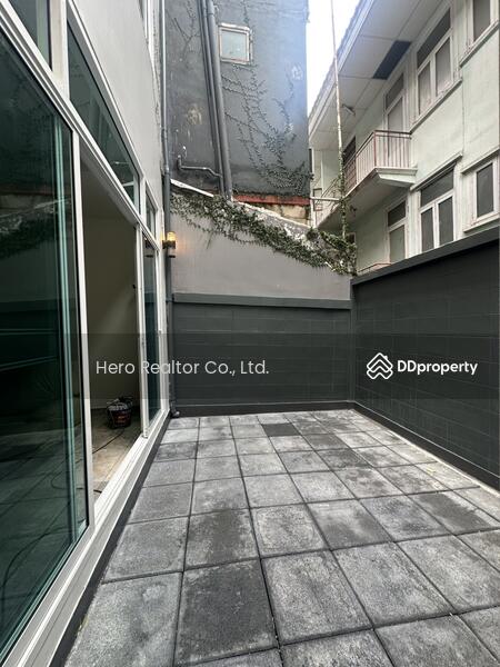For Rent - For Rent Home Office Sukhumvit BTS Phra Khanong Klong Toei BRE1243, Bangkok