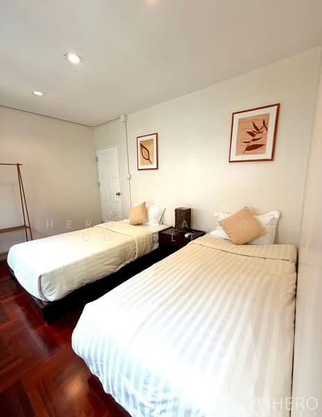 For Rent - For Rent Home Office Sukhumvit BTS Phra Khanong Klong Toei BRE1243, Bangkok