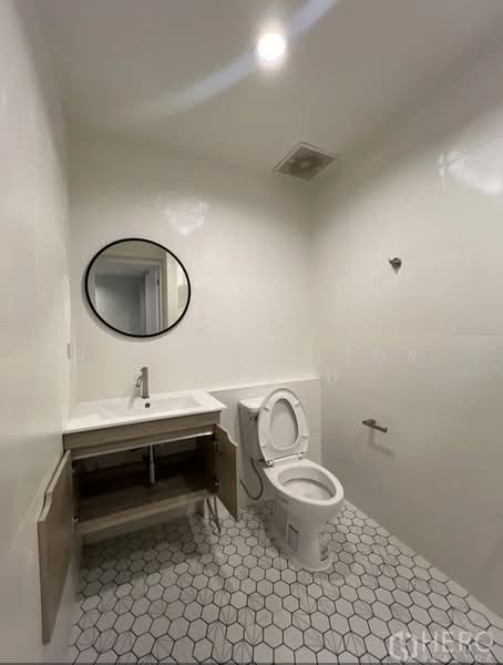 For Rent - For Rent Home Office Sukhumvit BTS Phra Khanong Klong Toei BRE1243, Bangkok