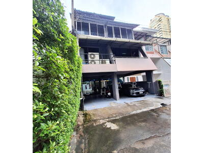 ขาย - ขายอาคารพาณิชย์/โฮมออฟฟิศ 5 ชั้น เนื้อที่ 31 ตารางวา. @นานา, กรุงเทพ