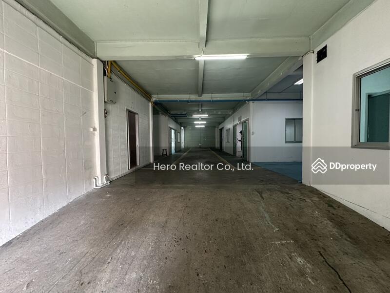 For Rent - For Rent Bangkok 2 Storey Warehouse with Office & Aircon Bang Na BTS Udom Suk / Bang Na BRE25570, Bangkok