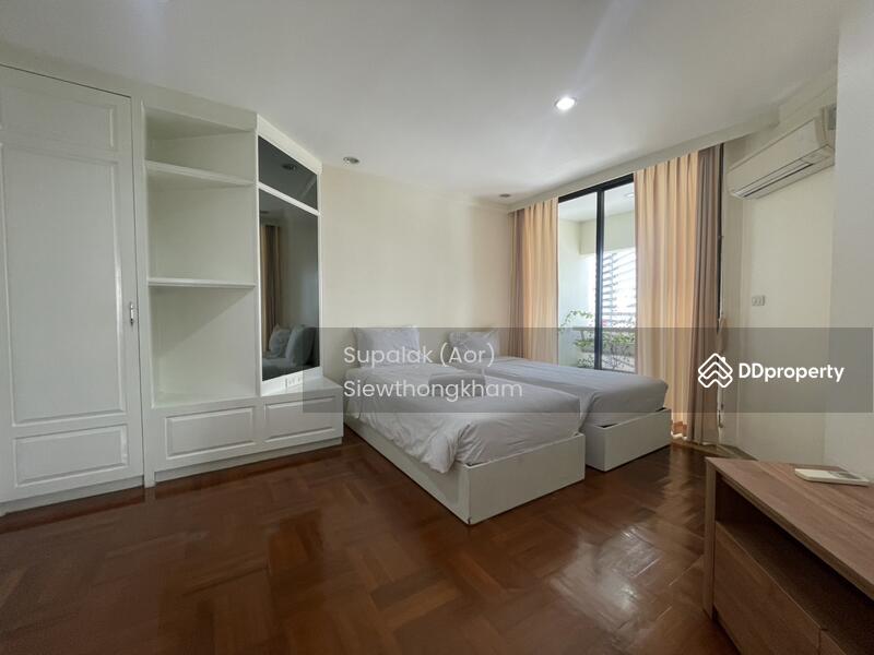 For Rent - Trinity Complex, Bangkok