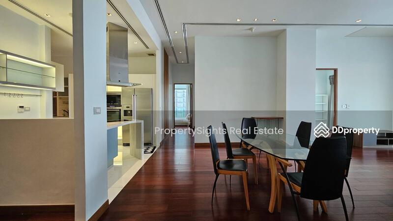 ให้เช่า - Le Raffine Sukhumvit 39 : เลอ รัฟฟิเน่ สุขุมวิท 39, กรุงเทพ