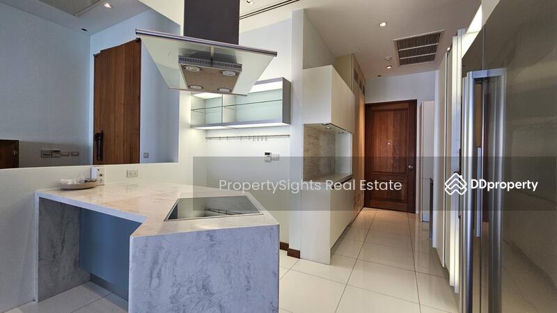 ให้เช่า - Le Raffine Sukhumvit 39 : เลอ รัฟฟิเน่ สุขุมวิท 39, กรุงเทพ