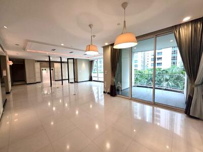 ขาย - The Park Chidlom, กรุงเทพ