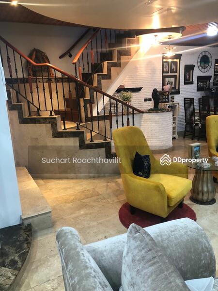 For Sale - 2-Storey Townhouse For Sale, 28 sqw. @Sukhumvit 39, Phrom Phong Area, Bangkok