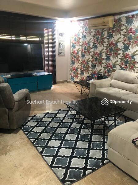 For Sale - 2-Storey Townhouse For Sale, 28 sqw. @Sukhumvit 39, Phrom Phong Area, Bangkok