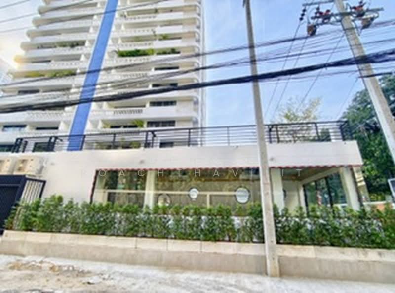 ให้เช่า - ให้เช่า พื้นที่การค้าสร้างใหม่ 2 ชั้น ขนาด 150 ตรม. @นานา-อโศก, กรุงเทพ