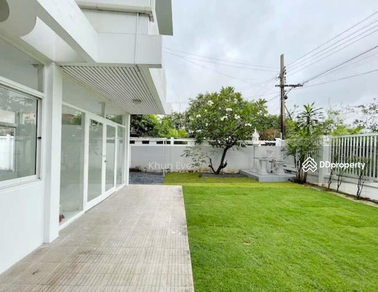 For Rent - Single House for Rent in Soi Ladprao 107 Unfurnished (SPSEVE1306), Bangkok