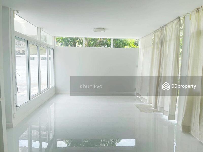 For Rent - Single House for Rent in Soi Ladprao 107 Unfurnished (SPSEVE1306), Bangkok