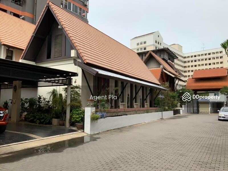 ให้เช่า - Single house for rent on Phahon Yothin-Chatuchak (SPSAD3348), กรุงเทพ