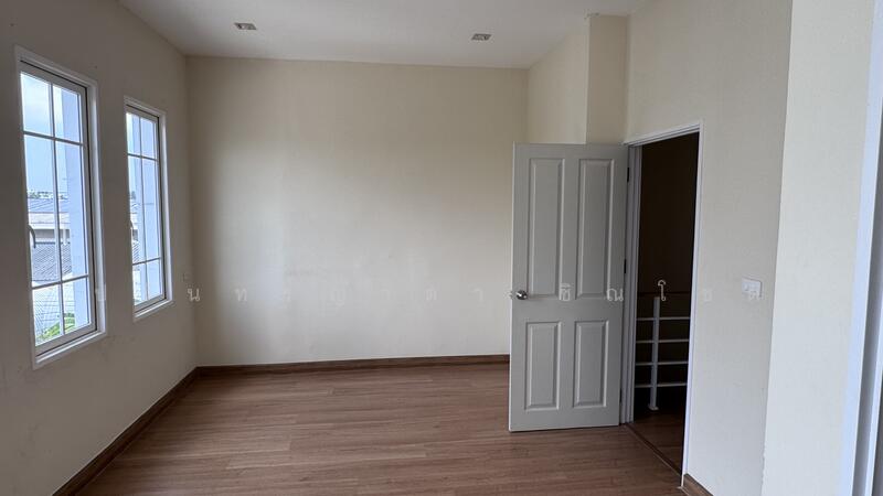 For Rent - Golden City Chaengwattana-Muang Thong, Nonthaburi