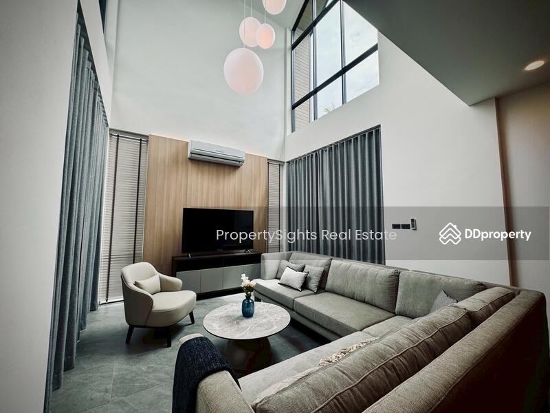 For Rent - House BTS Onnut 4 bed / 4 bath, Bangkok