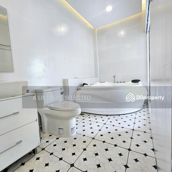 For Sale - Brand-New Single House for Sale, Pattaya