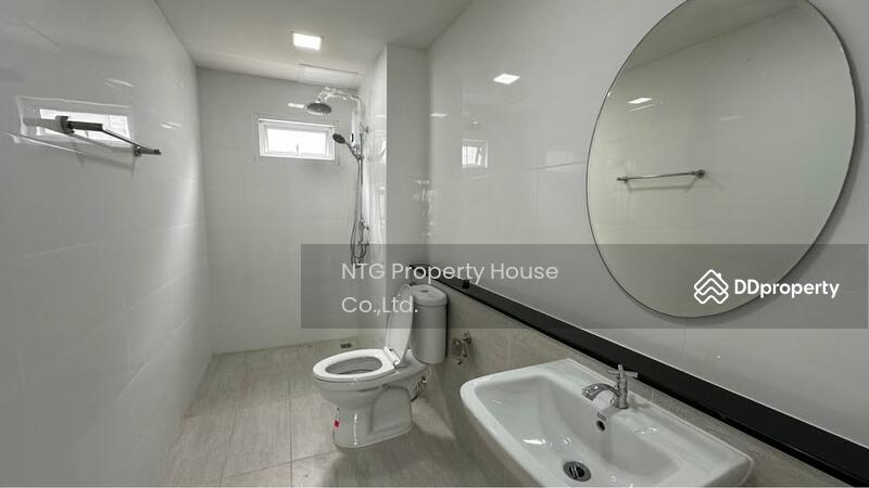 For Rent - Modern Life by SP Properties, Bangkok