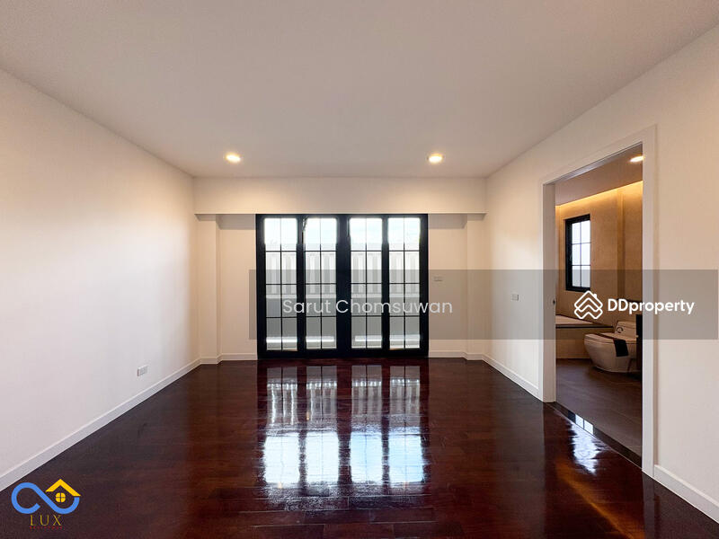For Sale - The Legend Sathorn-Narathiwas, Bangkok