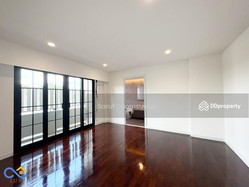 For Sale - The Legend Sathorn-Narathiwas, Bangkok