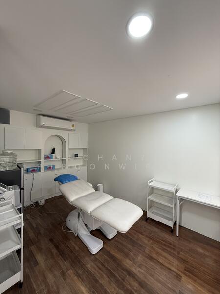 House For Rent Rama 9 Soi 49 Open Show Room | Cafe | Office, กรุงเทพ, พระราม 9 ซอย 49, สวนหลวง, สวนหลวง, กรุงเทพ, 250 ตร.ม., บ้านเดี่ยว ให้เช่า, โดย Suchanya Piboonwiput, 60169987 - DDproperty.com