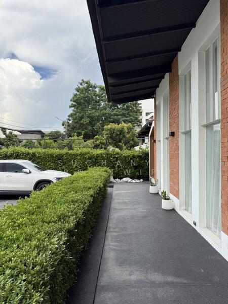 House For Rent Rama 9 Soi 49 Open Show Room | Cafe | Office, กรุงเทพ, พระราม 9 ซอย 49, สวนหลวง, สวนหลวง, กรุงเทพ, 250 ตร.ม., บ้านเดี่ยว ให้เช่า, โดย Suchanya Piboonwiput, 60169987 - DDproperty.com