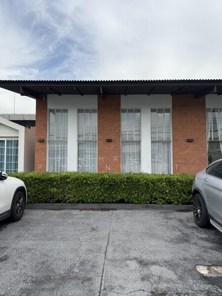 House For Rent Rama 9 Soi 49 Open Show Room | Cafe | Office, กรุงเทพ, พระราม 9 ซอย 49, สวนหลวง, สวนหลวง, กรุงเทพ, 250 ตร.ม., บ้านเดี่ยว ให้เช่า, โดย Suchanya Piboonwiput, 60169987 - DDproperty.com