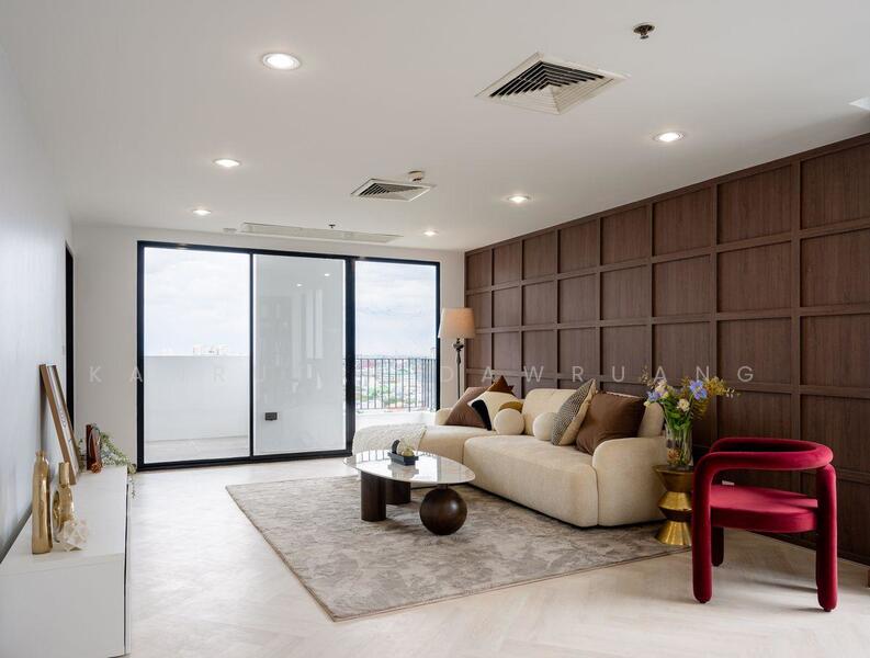 For Sale - Icon III, Bangkok