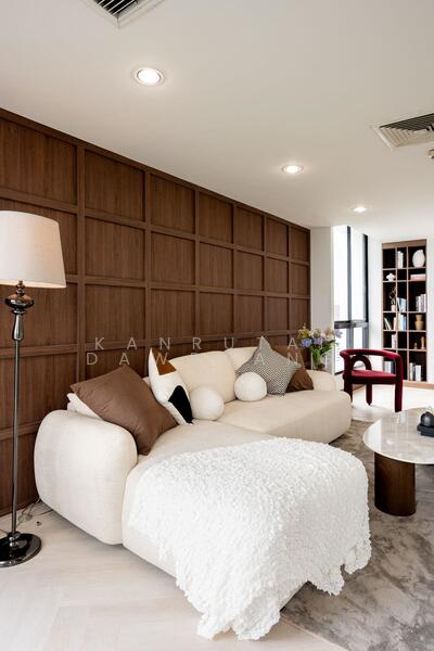 For Sale - Icon III, Bangkok