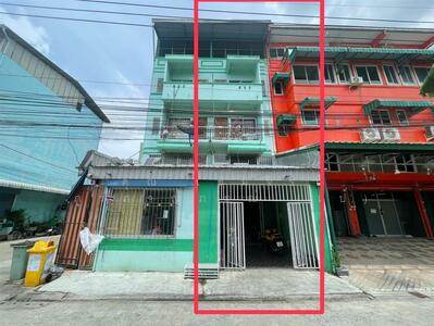 ขาย - อาคารพาณิชย์ 3.5 ชั้น 19 ตร.ว. อาคารพาณิชย์ ซอยเพชรเกษม98/1 ถนนเพชรเกษม เขตภาษีเจริญ กรุงเทพมหานคร, กรุงเทพ