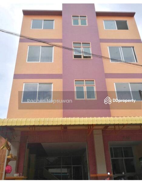 For Sale - Apartment for sale, 4-story building, Songkhla city location, 28 rooms, selling for 17 million baht., Songkhla