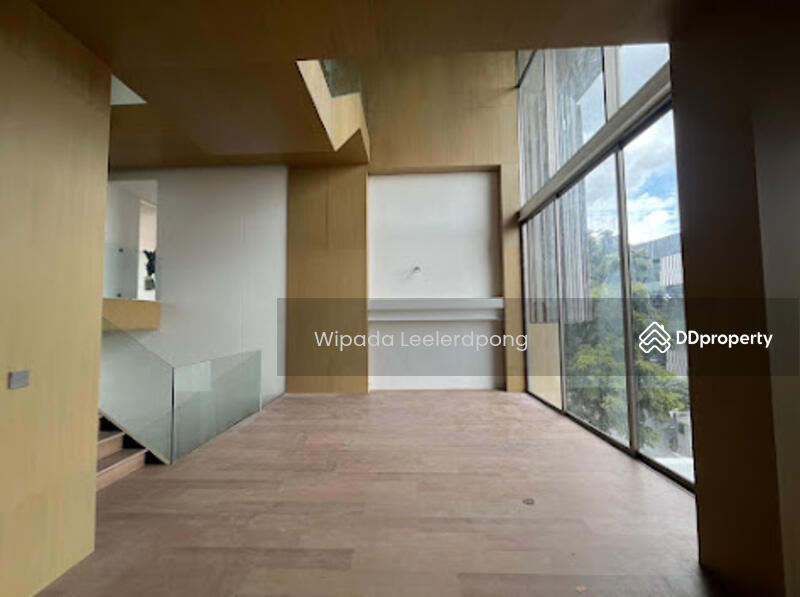 For Rent - Super Luxury House / Home Office in Ratchada 32, Bangkok