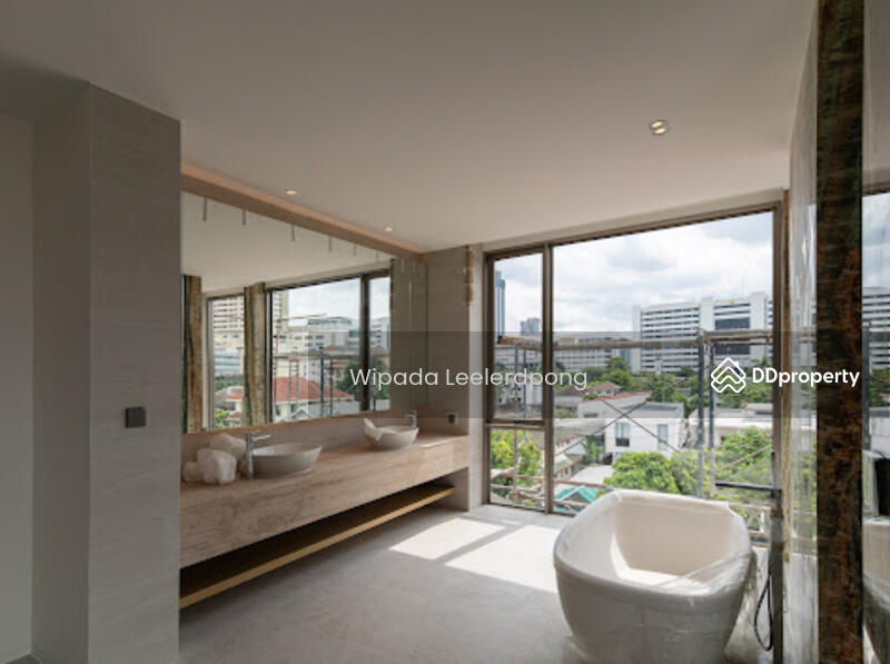 For Rent - Super Luxury House / Home Office in Ratchada 32, Bangkok