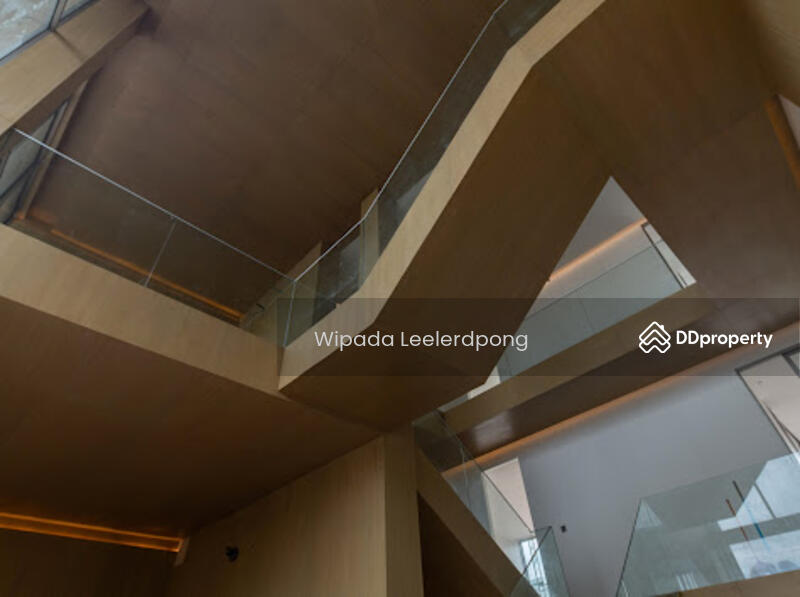 For Rent - Super Luxury House / Home Office in Ratchada 32, Bangkok